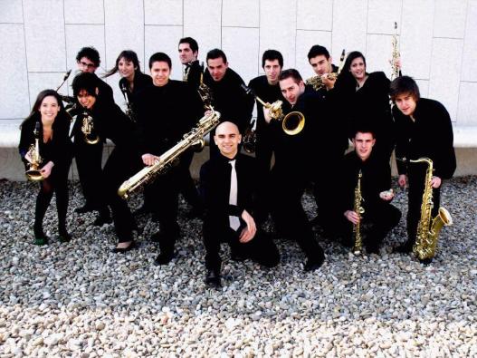Saxofones del CSMA con Mariano García .jpg