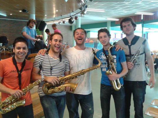 Sección de saxofones de la NJO 2012 con Mete Erker .jpg